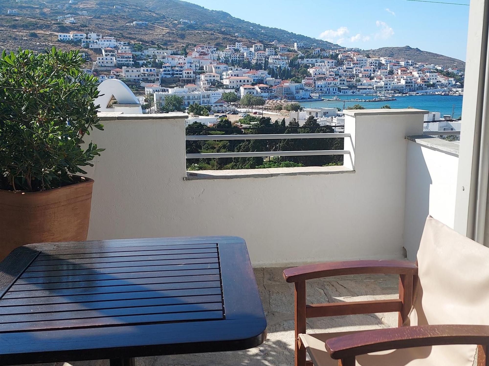 Villa Arni Andros - Βίλα Αρνη Batsíon Habitación foto